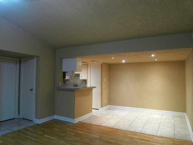 Photo - 14911 Wunderlich Dr Unit 1108