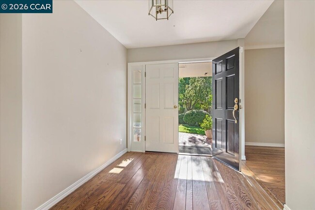 Photo - 539 Dalewood Dr