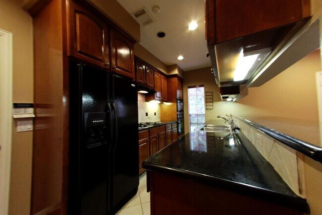 Photo - 7202 Harmony Cove