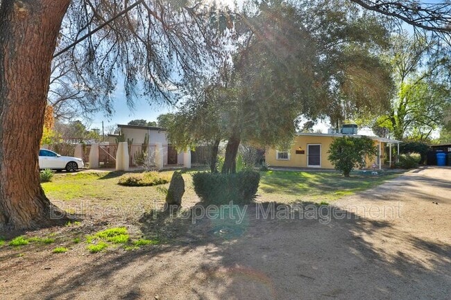 Building Photo - 3132 N 27th St