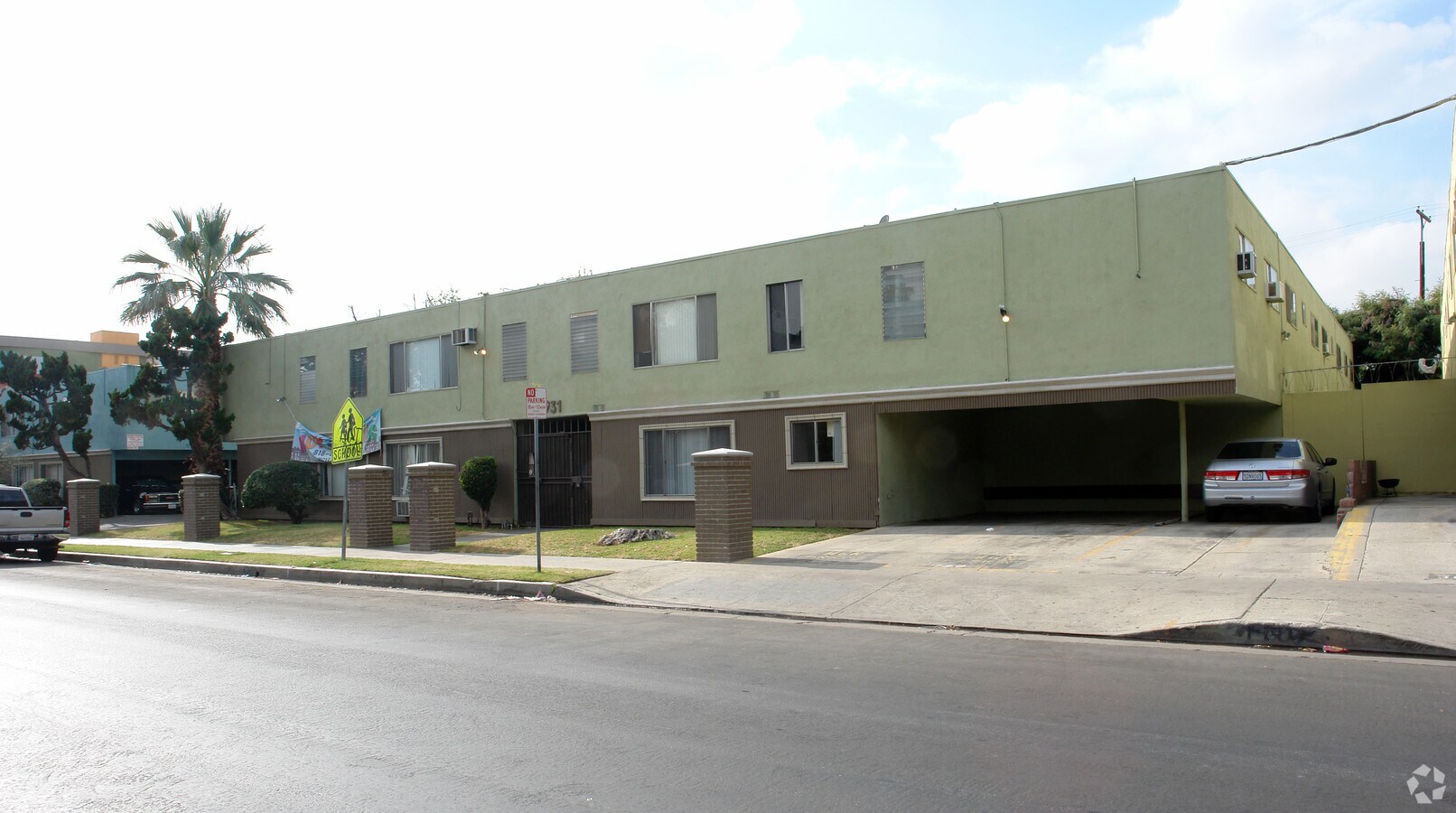 Photo - Columbus Plaza