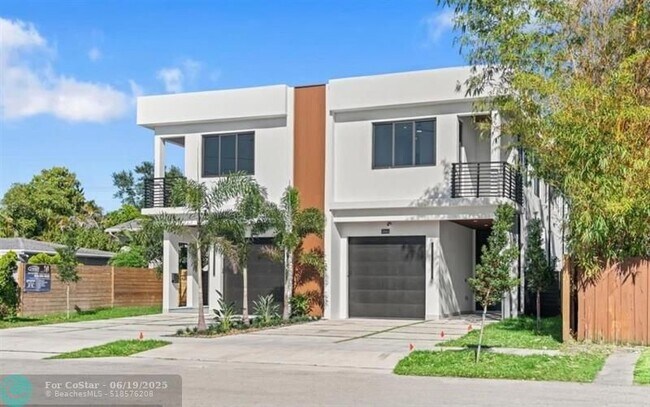 Photo - 1314 NE 13th Ave Townhome