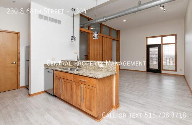 230 S 68th St Unit 1304