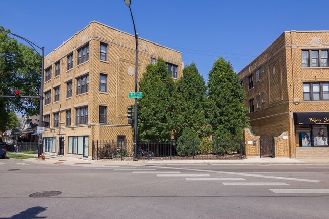 Photo - Square 37 Apartments