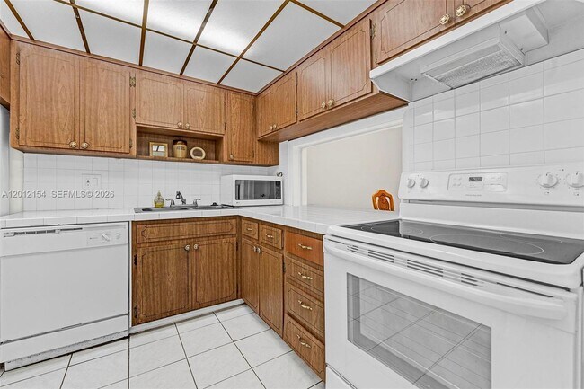 Photo - 330 SE 2nd St Unit 103G