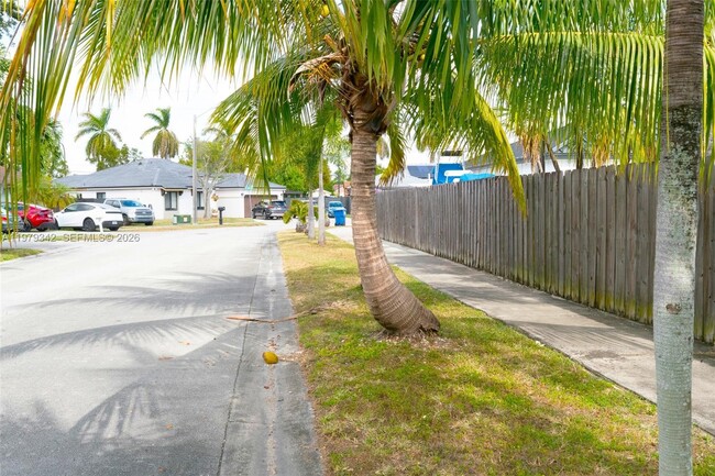 Photo - 16060 SW 144th Ave Unit 0