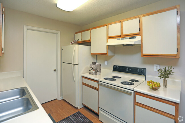 Photo - Deerfield Crossing Apartments