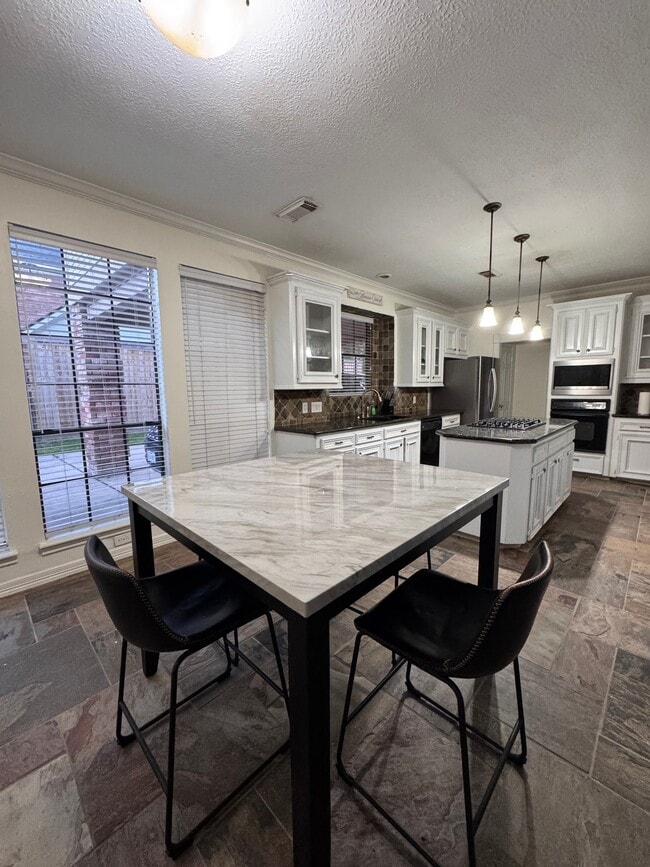 8215 Turnmill Ct