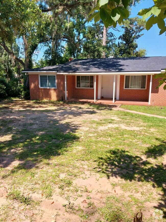 Building Photo - 1816 S Meridian St Rental