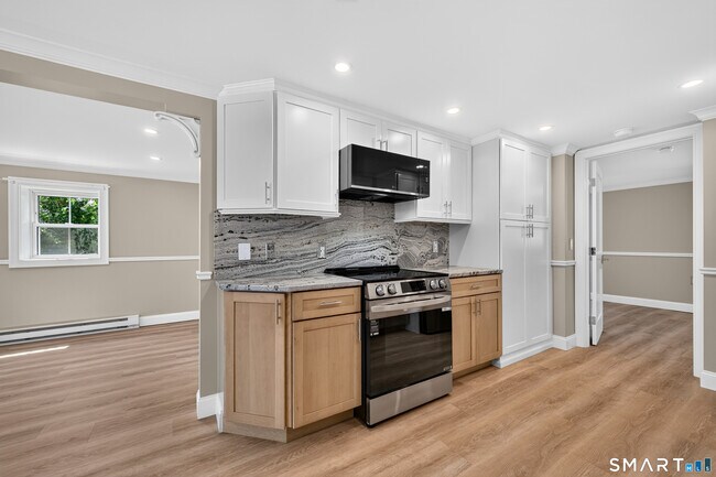 Photo - 3 Pearl St Unit F