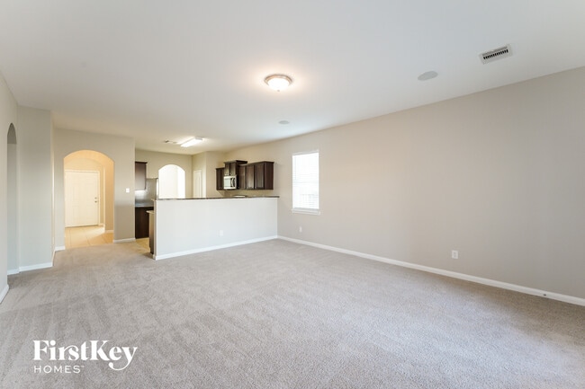Photo - 5026 Manor Stone Ln