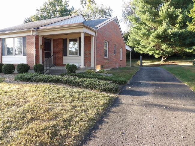 Photo - 837 Malabu Dr