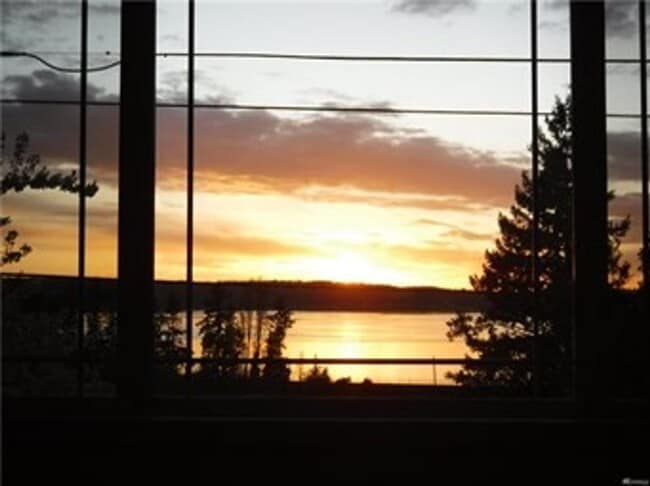 Photo - VIEW VIEW VIEW