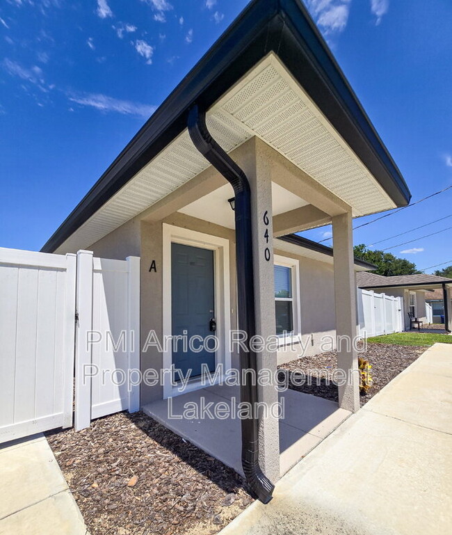 Building Photo - 640 E Grapefruit Ave Unit A Rental