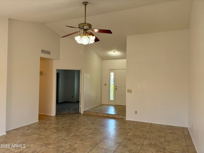Photo - 10820 W Wagon Wheel Dr