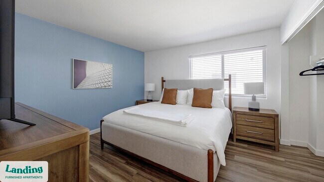 8546 N 59th Ave Unidad 242