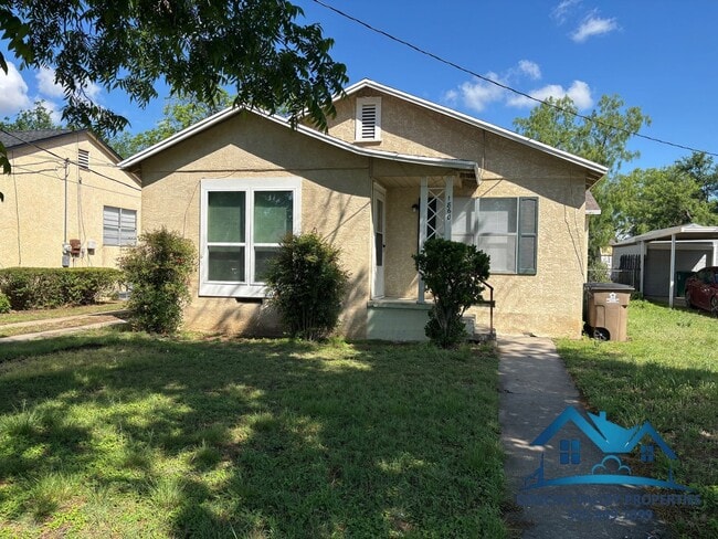 Photo - 1860 W Concho Ave Casa