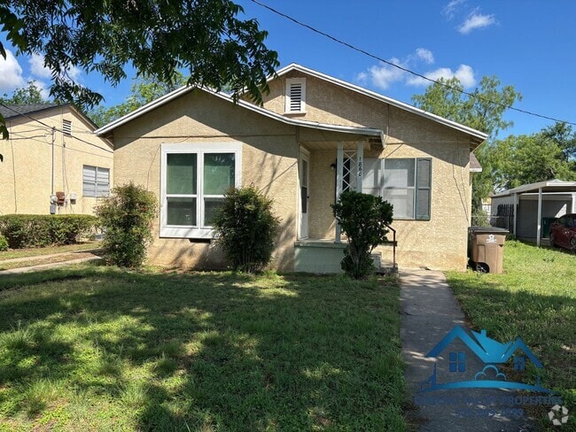 Building Photo - 1860 W Concho Ave Rental