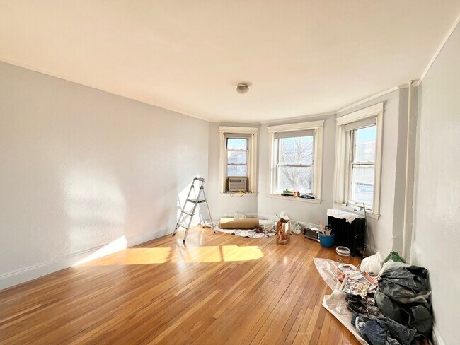 Photo - 1625 Commonwealth Ave Unidad 6