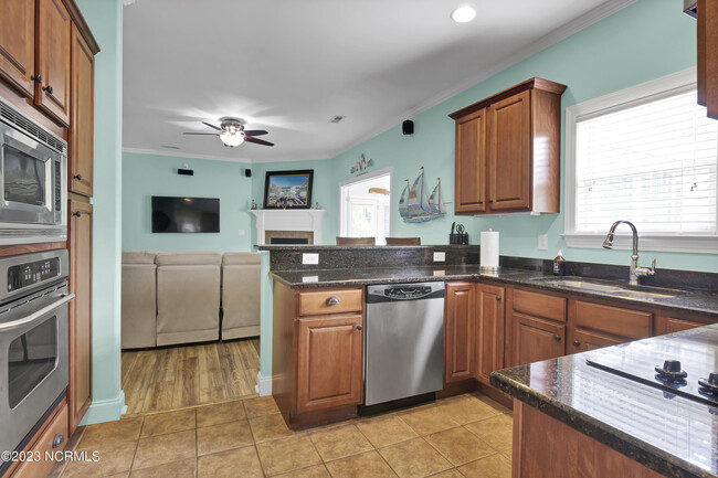 Photo - 1107 Cresthill Ct Townhome