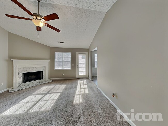 Photo - 160 Brighton Dr