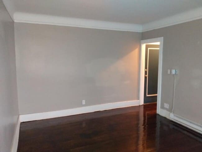 15395 Linwood St Unit 101