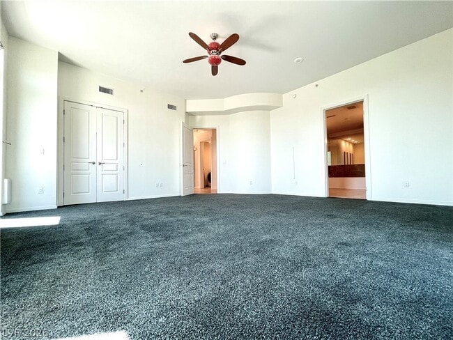 Photo - 360 E Desert Inn Rd Unit 402