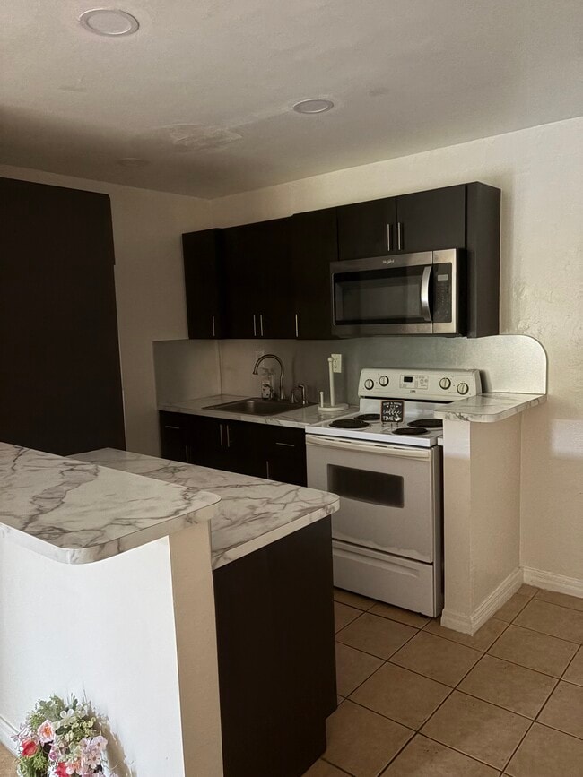 Photo - 7101 Miami Lakes Dr Unit Q12