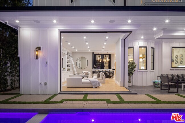 Photo - 806 N Gardner St