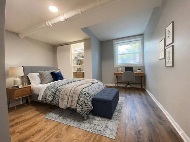 1222 W Rosemont Ave Unit 1