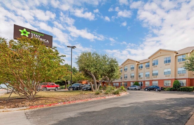 Building Photo - Furnished Studio-Austin - Northwest - Rese... Rental