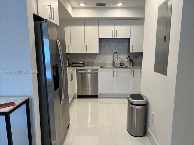 Photo - 10950 NW 82nd St Unit 420