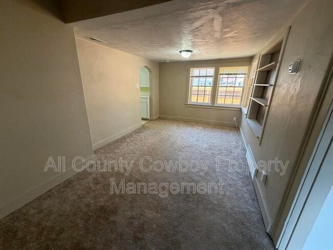 Photo - 706 S 16th St