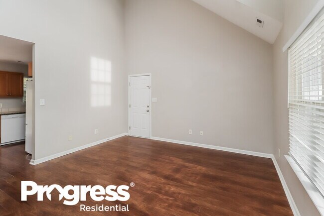 Photo - 5237 Hildreth Court