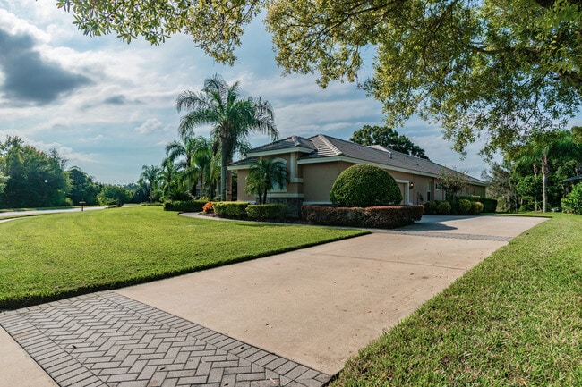 Photo - 5 Bedroom 3.5 Bath 3 Car Garage Pool Home