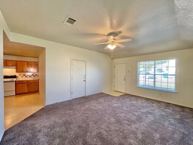 Photo - 2205 Indian Trail