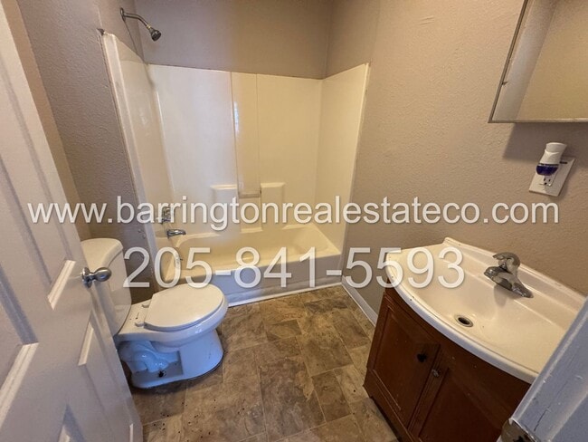 Photo - Birmingham/Midfield