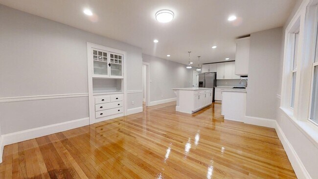 Photo - 31 Grafton St Unit 1