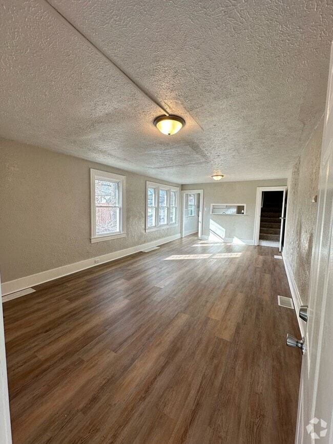 Building Photo - 1315 Randolph St Rental
