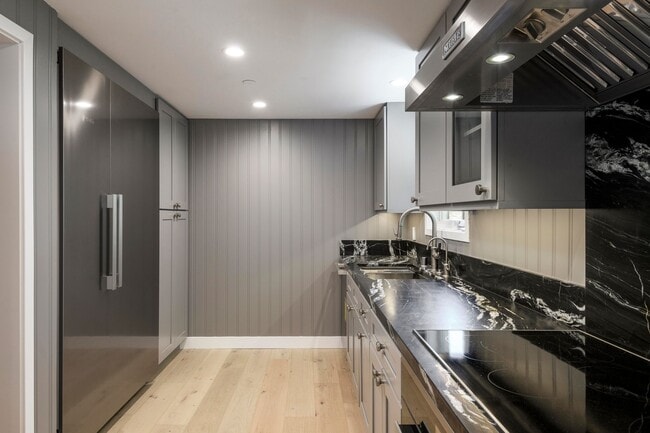 Photo - 1323 Alta Vista Rd