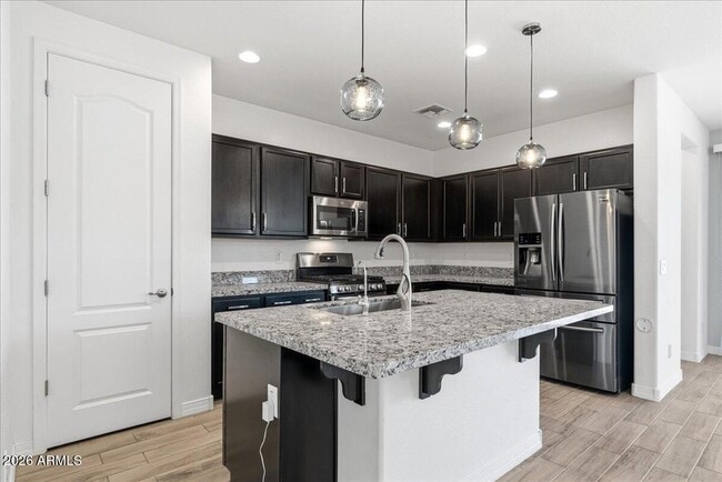 Building Photo - 8613 S 41st Glen