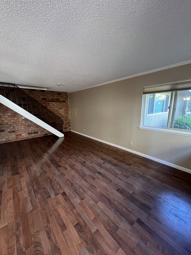 Photo - 1350 Ruby Ct