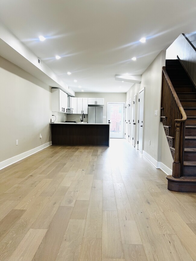 Photo - 5612 2nd Pl NW