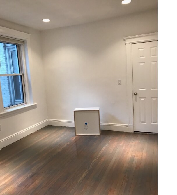 Building Photo - 69 Park Dr Rental