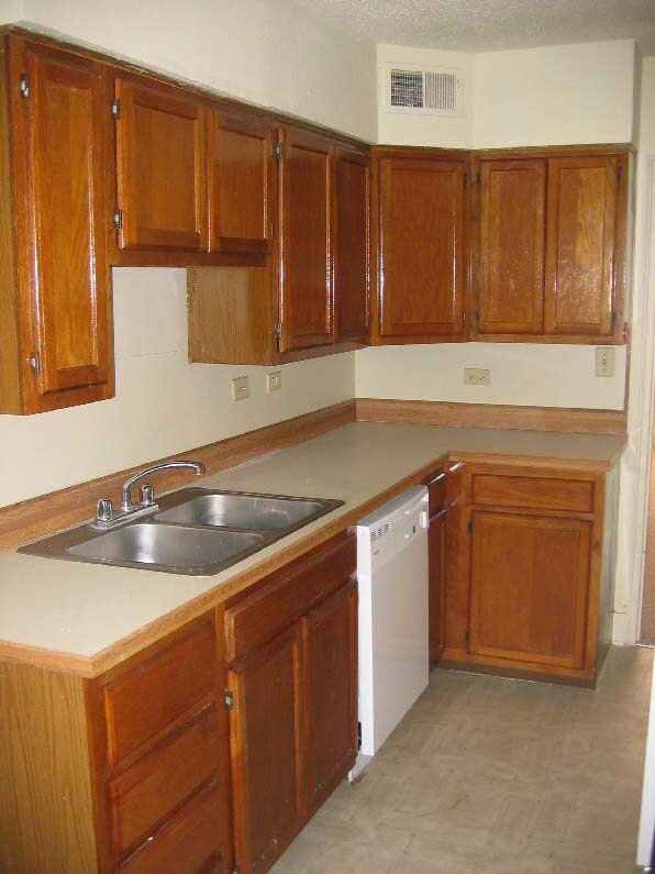 Cocina - Colonial Square Apartments