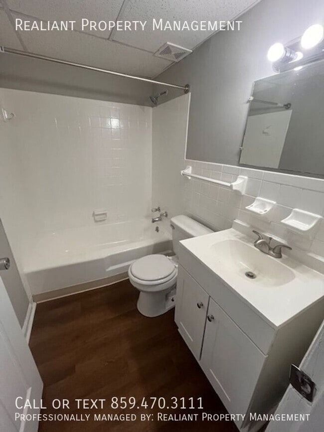 Photo - 208 Lakeshore Dr Unit 10