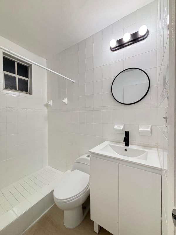 Photo - 2035 NW 26th St Unit 3