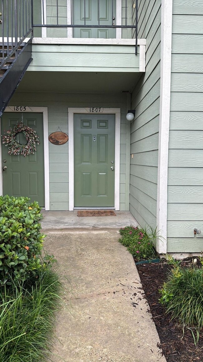 Building Photo - 14777 Wunderlich Dr Unit 1807