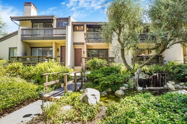 Photo - 5711 Owensmouth Ave Townhome