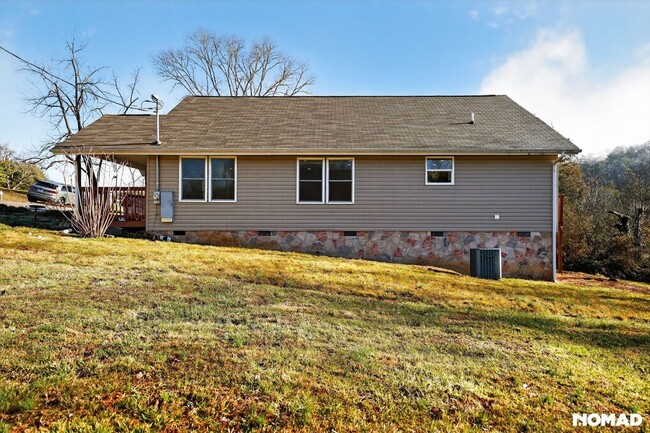 Photo - 2246 Green Acres Cir